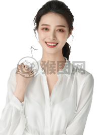 现代简约风格商业摄影，中国女性模特3:4拍摄广告级写真