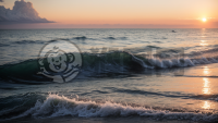 海面晨曦：宁静与活力的交织